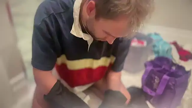 69woodinson online show from 11/19/25, 08:47