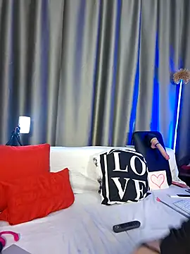 Milforja online show from 12/02/25, 07:04