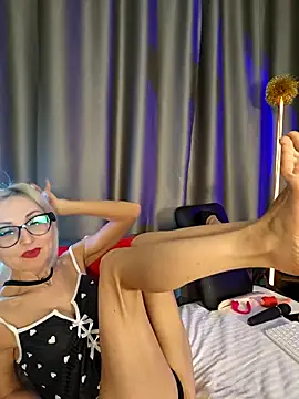 Milforja online show from 04/13/26, 03:38