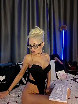 Milforja online show from 03/10/26, 05:50