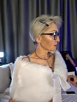 Milforja online show from 04/09/26, 04:58