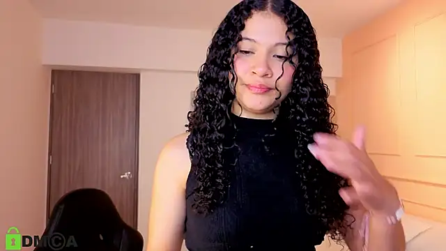 SHARONN     online show from 11/08/25, 03:32