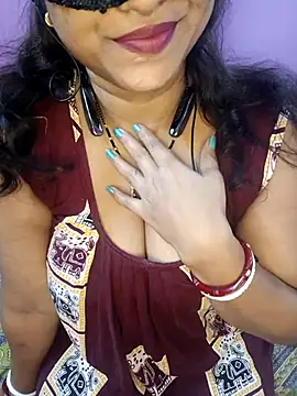 Sexy Mona Bhabhi online show from 01/12/26, 06:26
