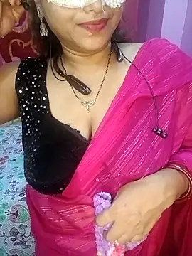 Snapshot of Sexy_Mona_Bhabhi chatting on 09/08/25, 06:18 Sexy Mona Bhabhi online show from 09/08/25, 06:18