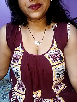 Sexy Mona Bhabhi online show from 03/20/26, 11:22