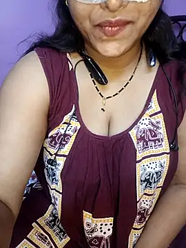 Sexy Mona Bhabhi online show from 02/17/26, 06:05