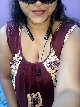 Sexy Mona Bhabhi online show from 12/21/25, 10:17