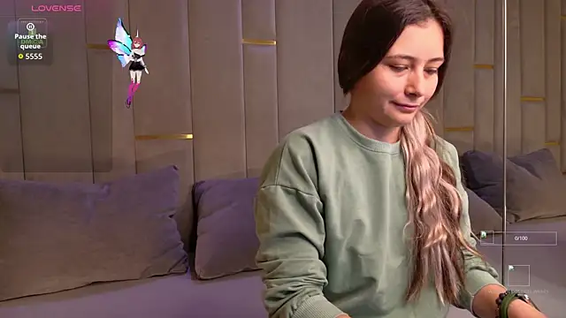 Ishtar Divine online show from 09/22/25, 10:32