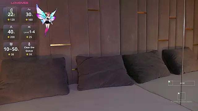 Ishtar Divine online show from 10/24/25, 10:25