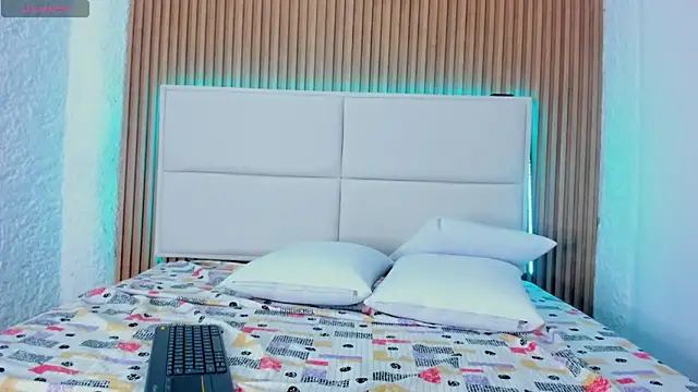 aggy castel online show from 01/08/26, 02:12