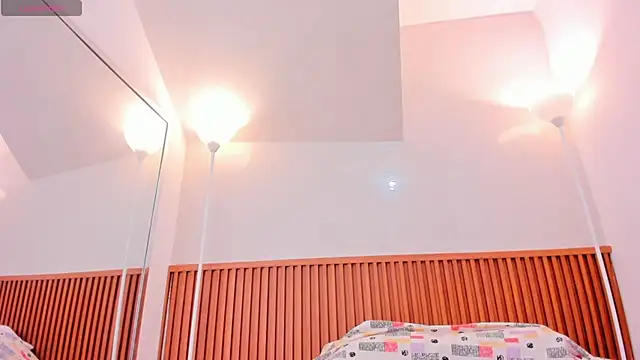 aggy castel online show from 02/21/26, 04:09