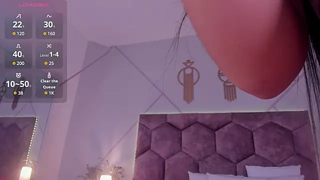 aggy castel online show from 03/20/26, 02:07