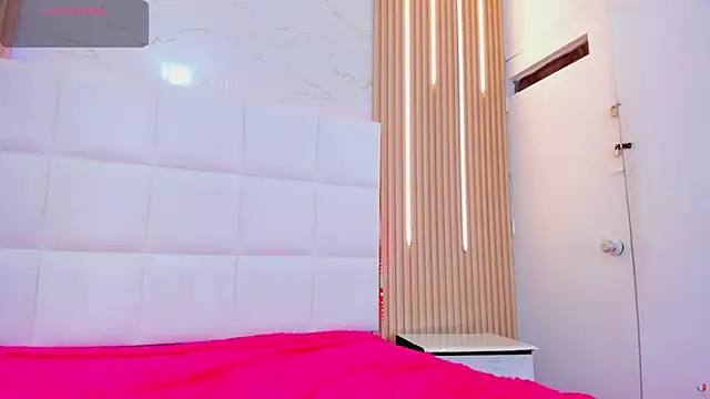 aggy castel online show from 03/10/26, 01:26