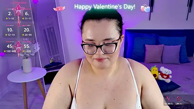 Snapshot of Jessica_Joy chatting on 02/14/25, 02:39 Jessica Joy online show from 02/14/25, 02:39
