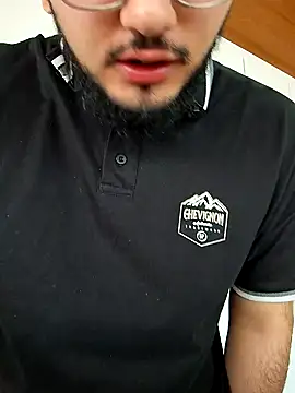 Nene1325 online show from 01/31/25, 09:05