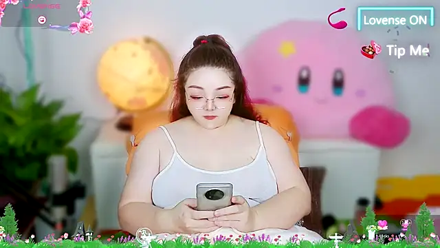 Weiwei5200 online show from 11/03/25, 05:27