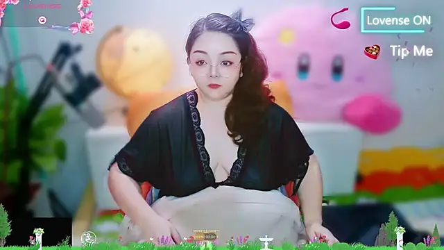 Weiwei5200 online show from 11/02/25, 03:06