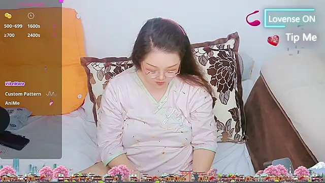 Weiwei5200 online show from 06/27/26, 12:55