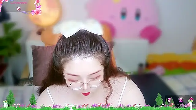 Weiwei5200 online show from 11/09/25, 02:26