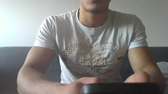 Snapshot of Marocaindu92 chatting on 12/07/24, 12:18 Marocaindu92 online show from 12/07/24, 12:18