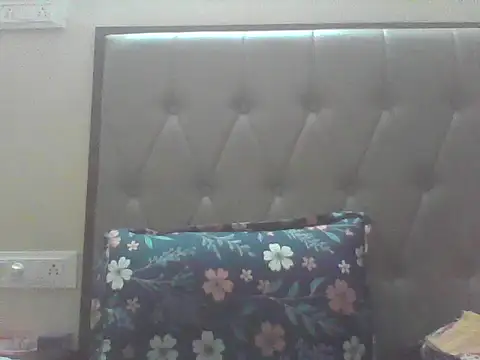 SexyyMotaLund57 online show from 04/10/26, 01:51