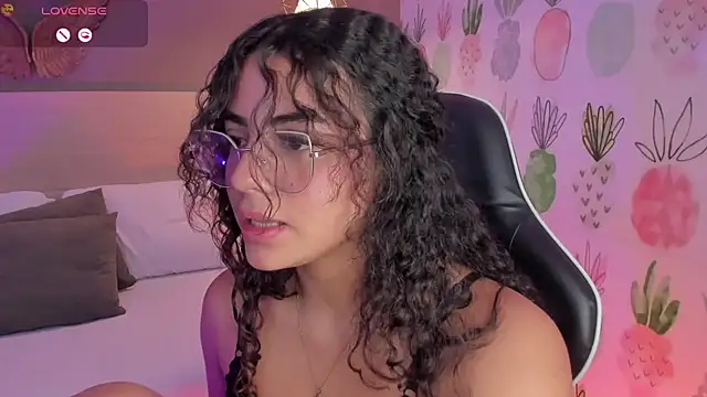 yaya23x online show from 07/28/26, 02:13