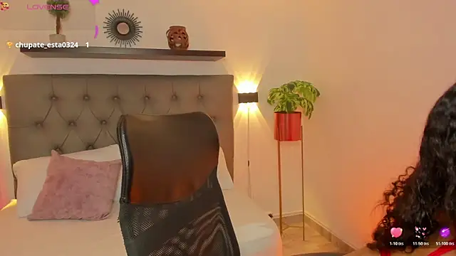 yaya23x online show from 10/27/25, 02:40