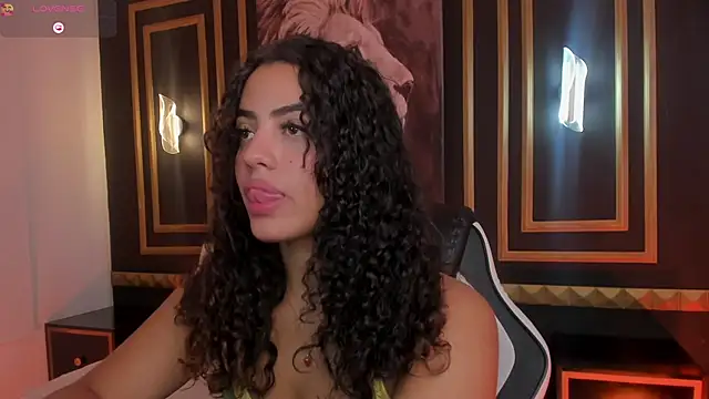 yaya23x online show from 05/02/26, 01:49