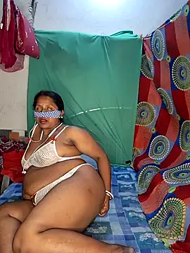 Real Desi Couple online show from 05/15/26, 05:33