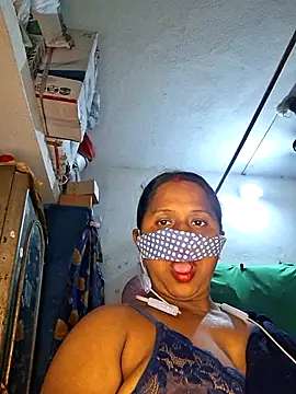 Snapshot of Real_Desi_Couple chatting on 06/30/26, 05:57 Real Desi Couple online show from 06/30/26, 05:57