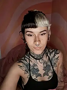 suesky online show from 01/05/25, 03:53