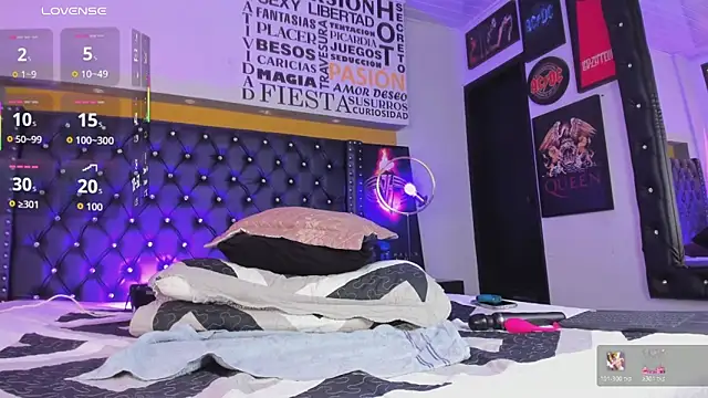 JoshMillerr  online show from 05/05/26, 06:55
