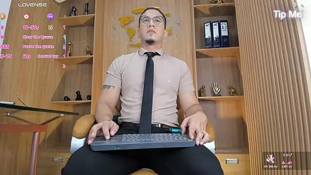 JoshMillerr  online show from 05/30/26, 11:49