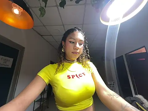 Snapshot of sade_jackson1 chatting on 02/12/26, 05:40 sade jackson1 online show from 02/12/26, 05:40