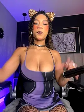 sade jackson1 online show from 10/31/25, 05:59