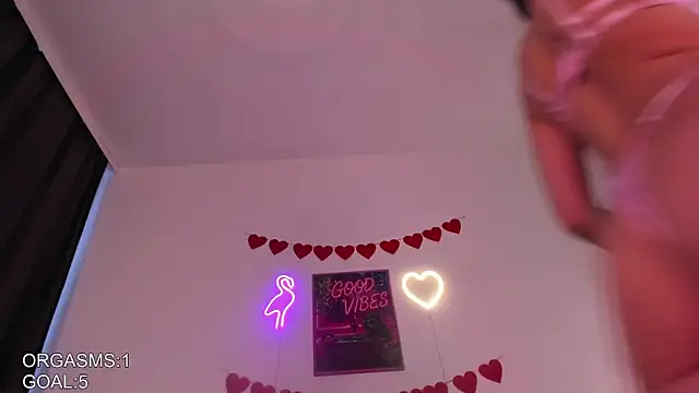 naomi asian online show from 02/15/26, 11:09