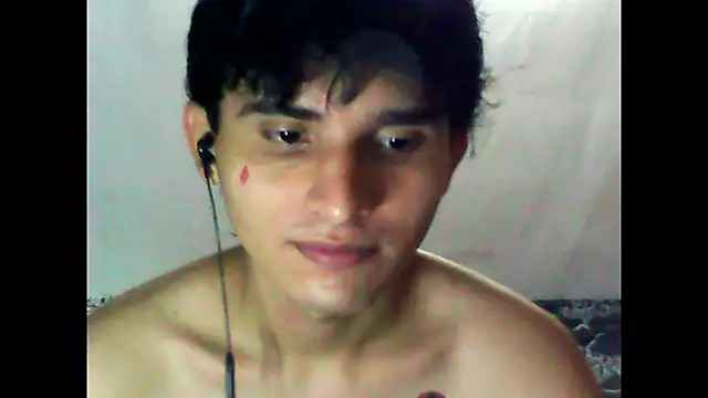 Snapshot of Charley_quin chatting on 02/24/25, 11:41 Charley quin online show from 02/24/25, 11:41