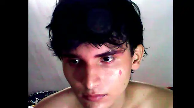 Snapshot of Charley_quin chatting on 02/21/25, 11:32 Charley quin online show from 02/21/25, 11:32