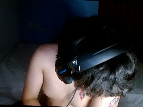 Charley quin online show from 03/24/26, 01:05