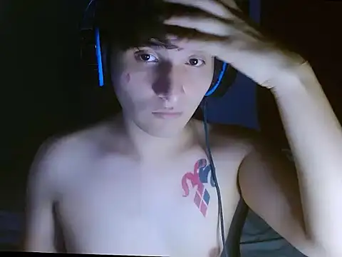 Charley quin online show from 04/05/26, 11:33