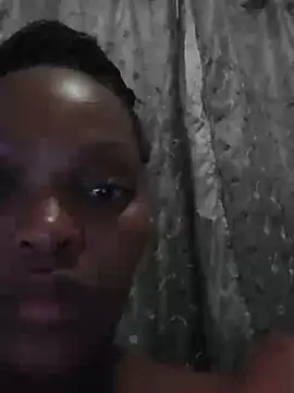 Snapshot of wet_Lips_x_x chatting on 12/18/24, 06:46 wet Lips x x online show from 12/18/24, 06:46