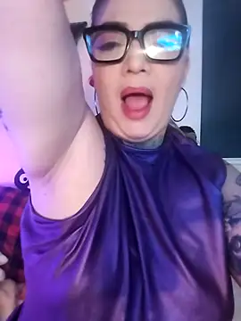 poisson ivy online show from 10/20/25, 03:19