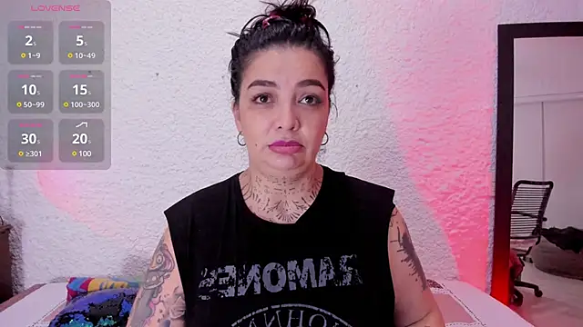 poisson ivy online show from 03/18/25, 07:01