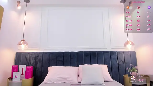 Snapshot of CarlaRossi_ chatting on 07/14/26, 02:05 CarlaRossi online show from 07/14/26, 02:05