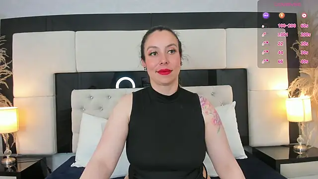 Snapshot of CarlaRossi_ chatting on 06/08/26, 01:28 CarlaRossi online show from 06/08/26, 01:28
