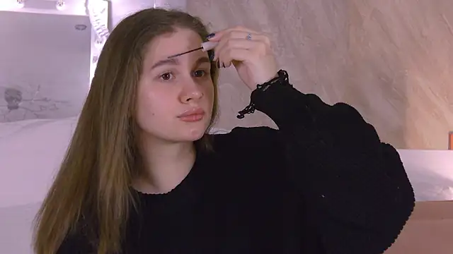 EllieHayes online show from 02/22/26, 10:22