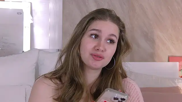 EllieHayes online show from 01/12/26, 08:15