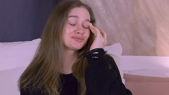 EllieHayes online show from 03/07/26, 12:28