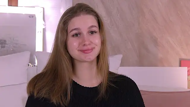 EllieHayes online show from 11/17/25, 06:23