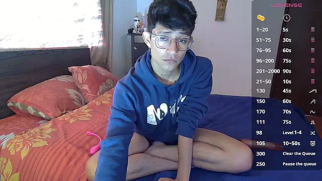 Snapshot of Sweet_c4mer0n chatting on 10/09/25, 02:28 Sweet c4mer0n online show from 10/09/25, 02:28